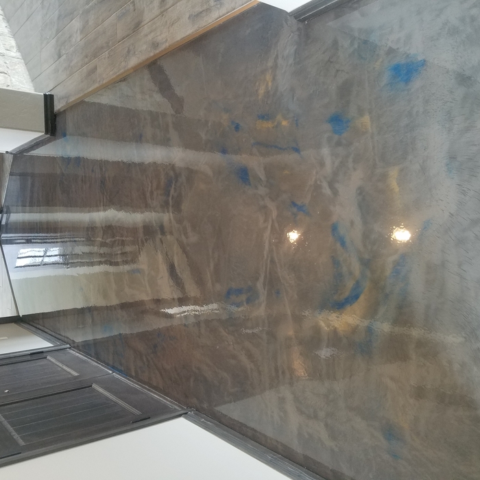 Steel and sapphire metallic epoxy entryway
